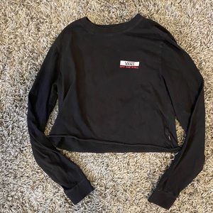 VANS Cropped Long Sleeve Graphic Top